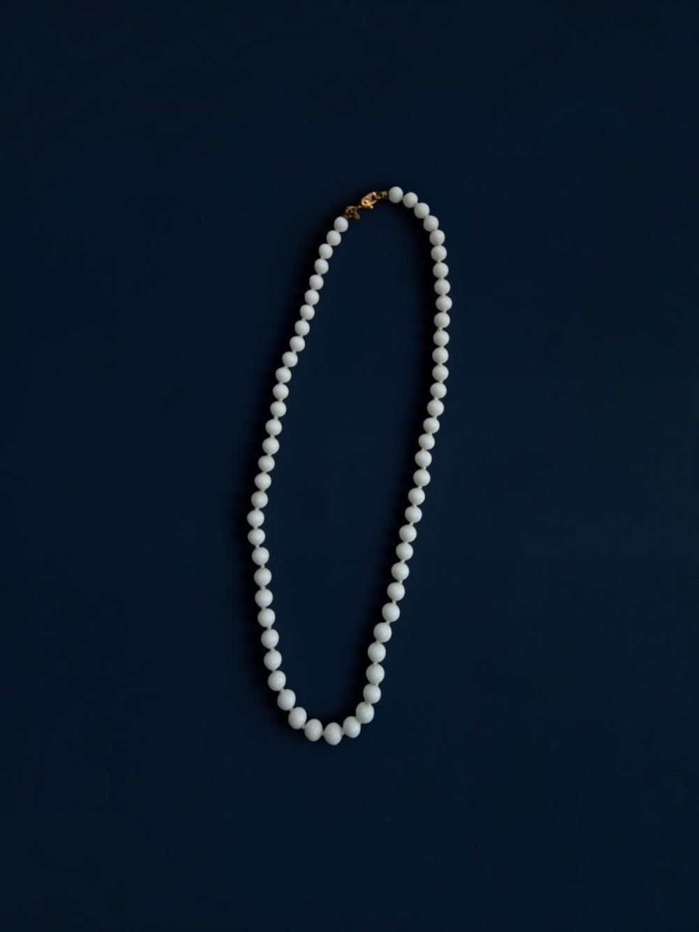 Classic White Beaded Necklace with Gold Clasp